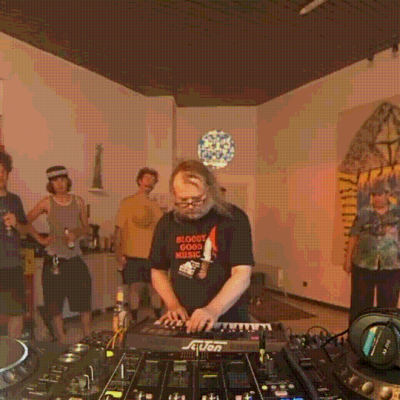 De Grote Boodschap w/  w.ravenveer (live)